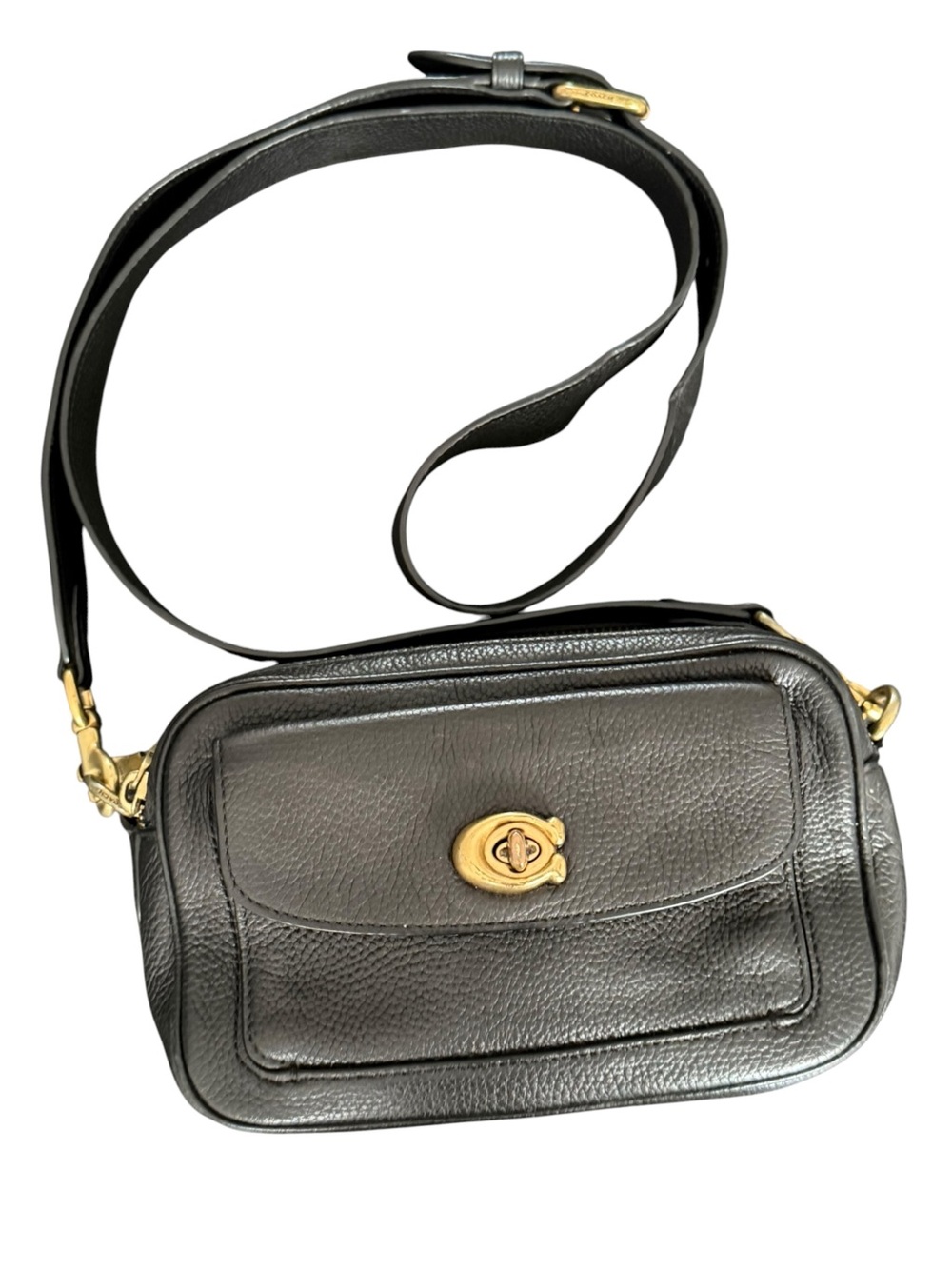 Coach Willow Camera Bag Black Pebbled Leather Turnlock Crossbody
